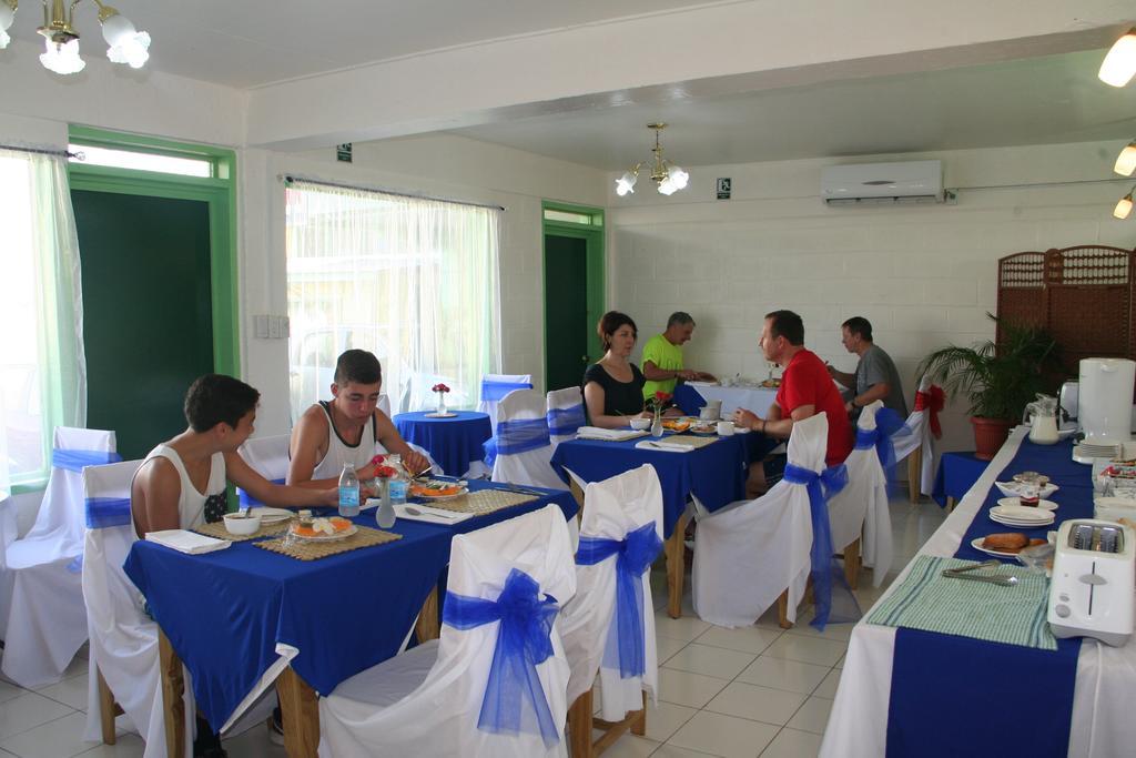 Moatoga Hotel Apia Esterno foto